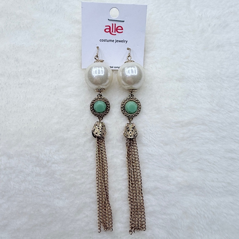🚨3 for $15🚨 Alle - Faux Pearl Tassel Earrings in Gold Tone